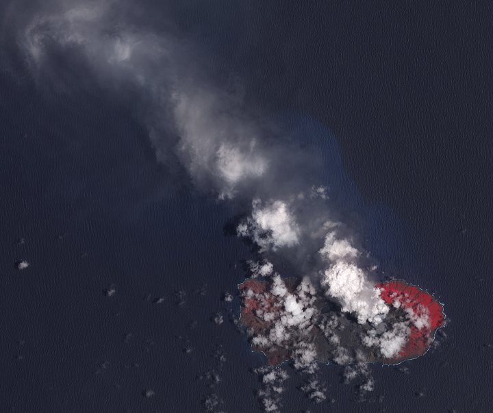 Eruption of Anatahan